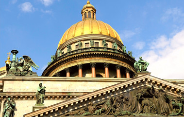 Obraz premium Saint Isaac's Cathedral in St. Petersburg, Russia