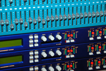 Sound Recording Equipment (Media Equipment)