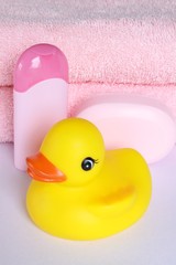 baby girl bath