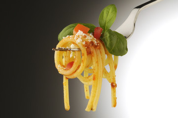 Vermicelli al pomodoro - Cucina italiana