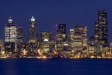 Fototapeta na wymiar Seattle Night Skyline