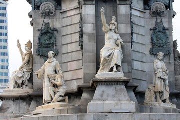 Fototapeta na wymiar Statue Christopher Columbus city Barcelona, Spain