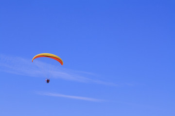 parapendio a motore