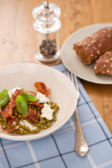 Peas mozarella salad with pancetta