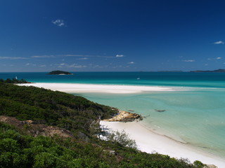 Fototapeta na wymiar Wybrzeże z Whitsunday Island, Great Barrier Reef