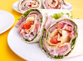 wrapped tortilla sandwich rolls