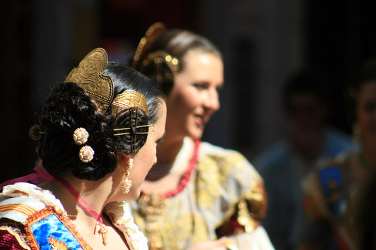 Falleras valencianas
