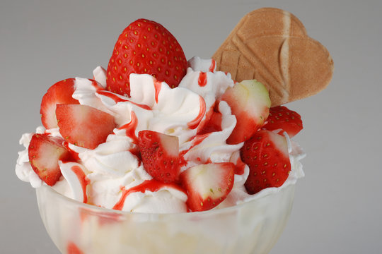 Gelato alle fragole