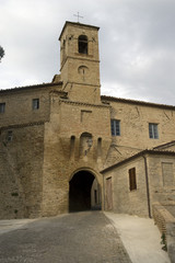 Fototapeta na wymiar Medieval Gate - Marche - Włochy