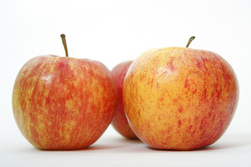 apples on white