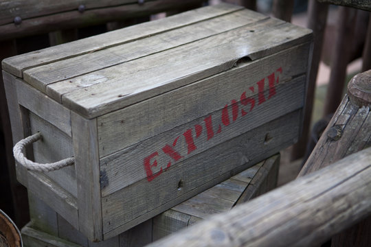 caisse d'explosifs