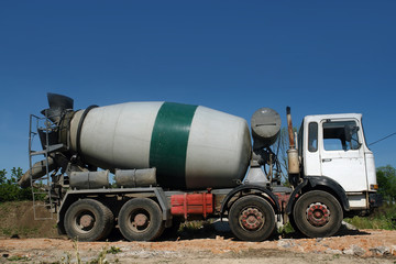 Concrete mixer truck