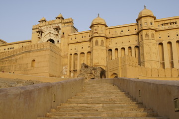 Fototapeta premium Imposing main entrance to Amber Fort. Jaipur , Rajasthan