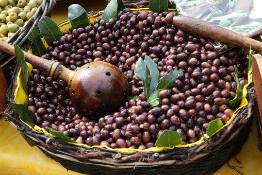 Black olives on farmer's market in Provence, france, Europe