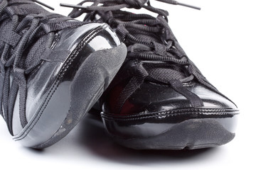 A pair of jogging shoes