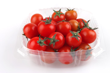 tomato cherry in box