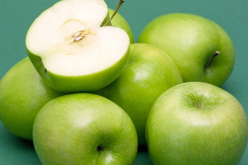 green apples