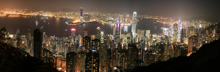 Fototapeta na wymiar Hong Kong (Hongkong) Chiny - Skyline bei Nacht