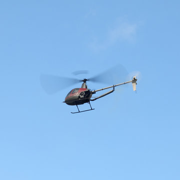 modèle réduit d'hélicoptère