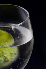Glass with lime