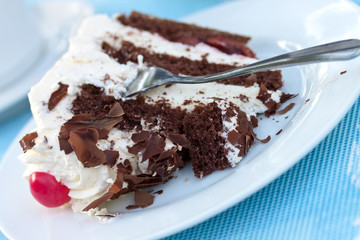 Schwarzwälder Kirsch Torte mit Sahne