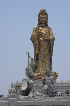 Kwan-Yin of the Sea