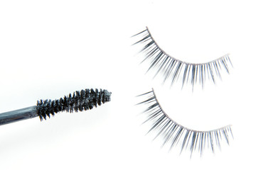 mascara and false eyelashes