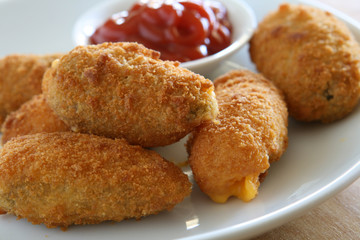 Fried Jalapenos Stuffed with Cheese