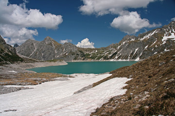 Fototapeta na wymiar Bergpanorama Lünersee