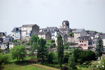 Obraz premium Le village d'Oloron Sainte Marie