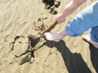 The Girl with shovel.