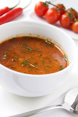 würzige tomatensuppe