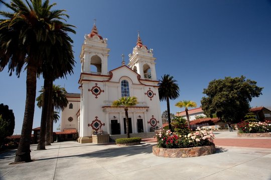 Five Wounds Church