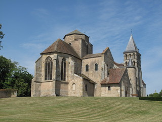 Fototapeta na wymiar Saona i Loara Priory