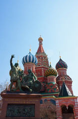 Fototapeta na wymiar Saint Basil cathedral and monument in Moscow
