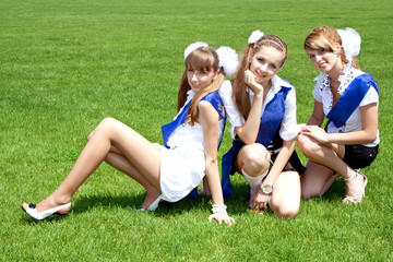 three funny graduates