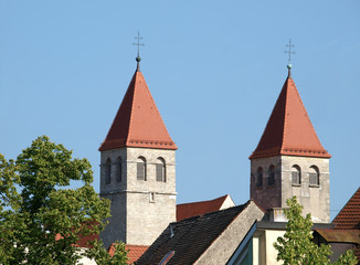 Fototapeta na wymiar Kościół Niedermünster w Ratyzbonie