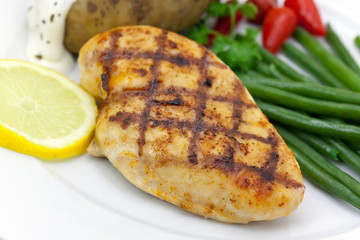 Hühnerbrust -Steak , gegrillt