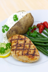 Hühnerbrust -Steak , gegrillt
