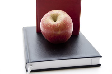 Kalender mit Apfel