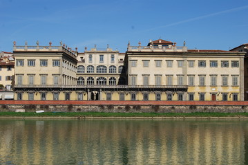Fototapeta na wymiar Feudales Haus in Florenz