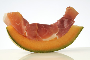 Prosciutto crudo di San Daniele e melone - Antipasti estivi