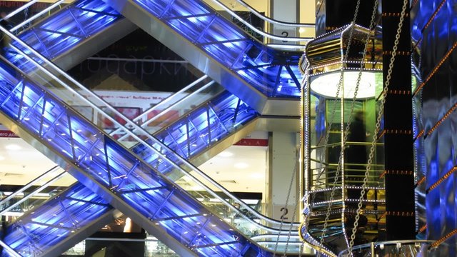 escalators and elevators, time lapse