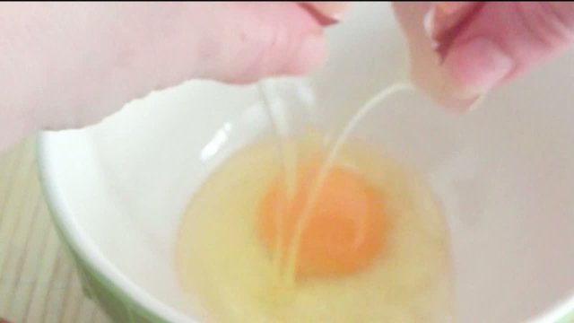 Eier schlagen