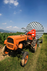 Obraz premium irrigazione artificiale