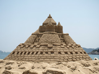 Fototapeta na wymiar sand figure, figura z piasku