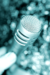 Microphone