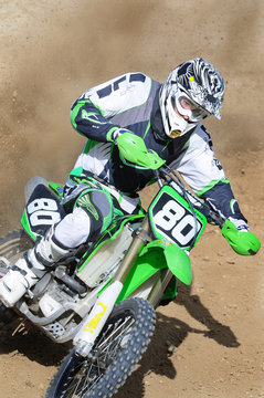 Motocross 80
