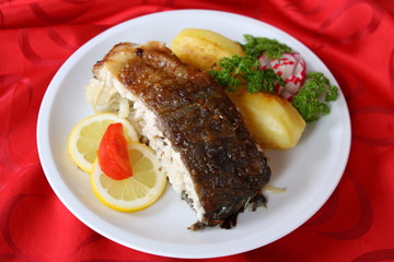 Gebratener Fisch,Karpfen