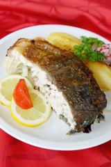 Gebratener Fisch,Karpfen